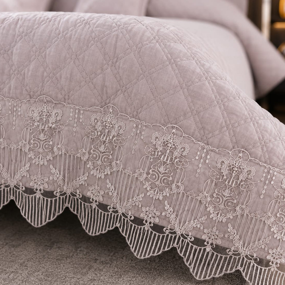 Light Dusty Pink Designer Lace 5 Piece Bed Cover Set with Cushion Covers